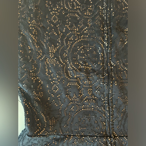 BCBG MaxAzria peplum lace blouse - Picture 2 of 5